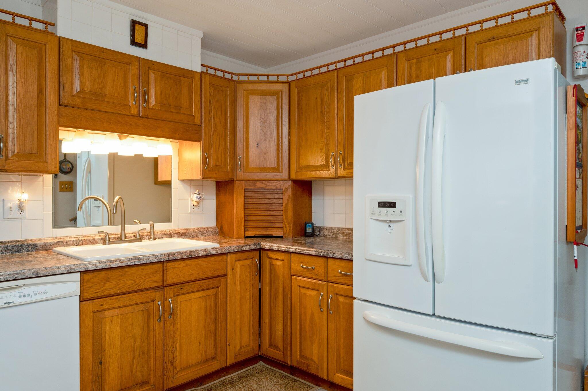 23 N Magnolia Court