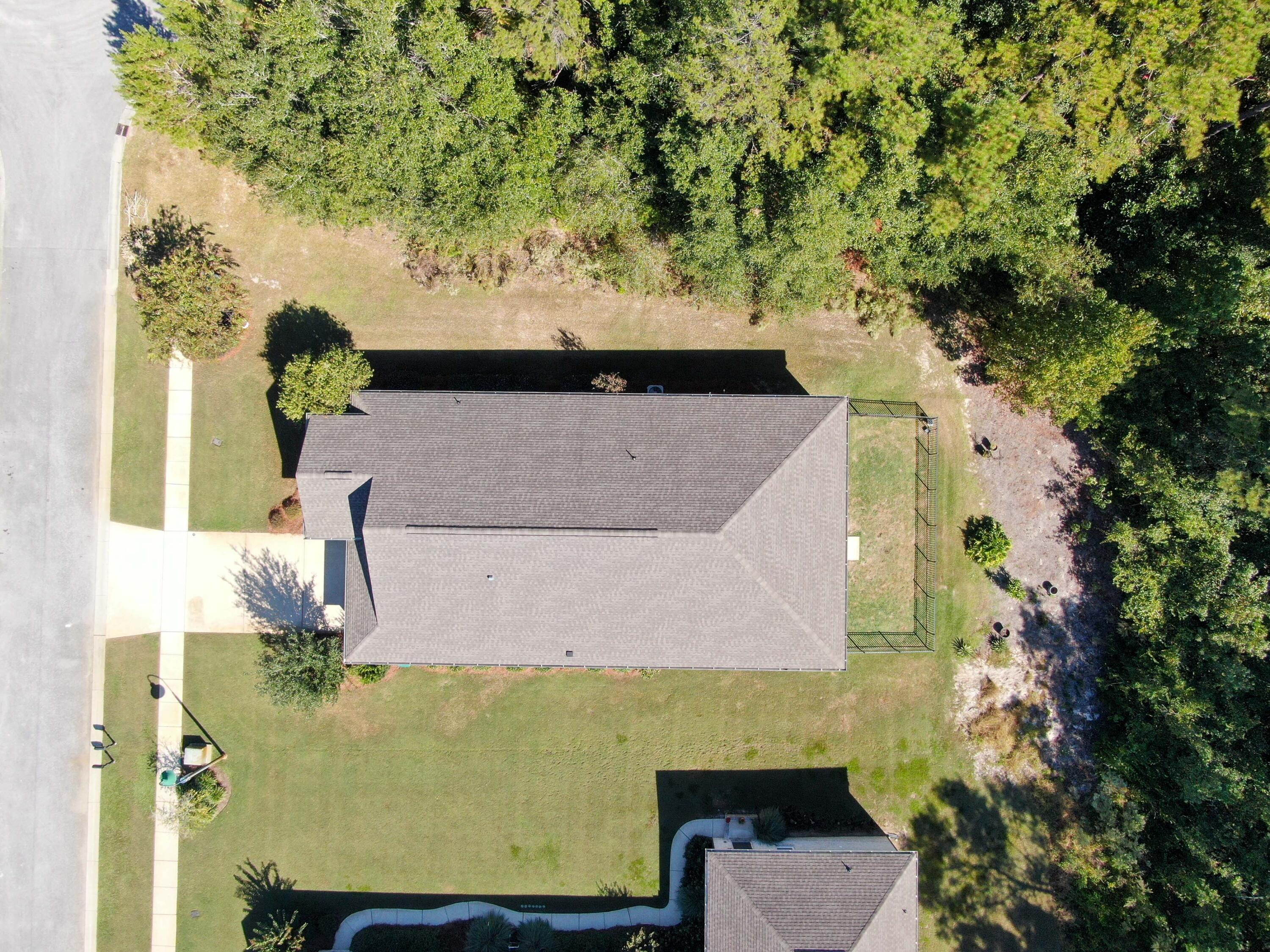 160 Autumn Avenue