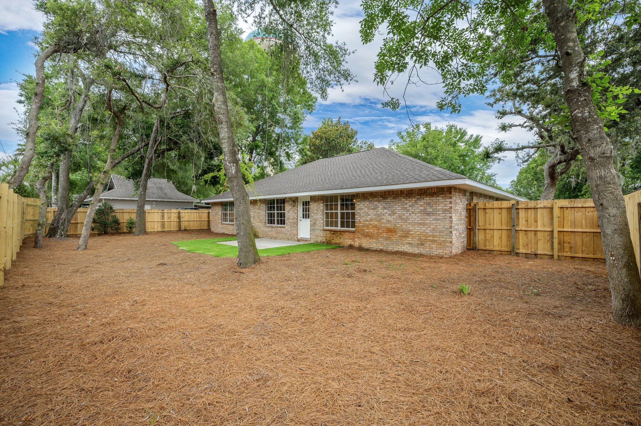 348 Beacon Way