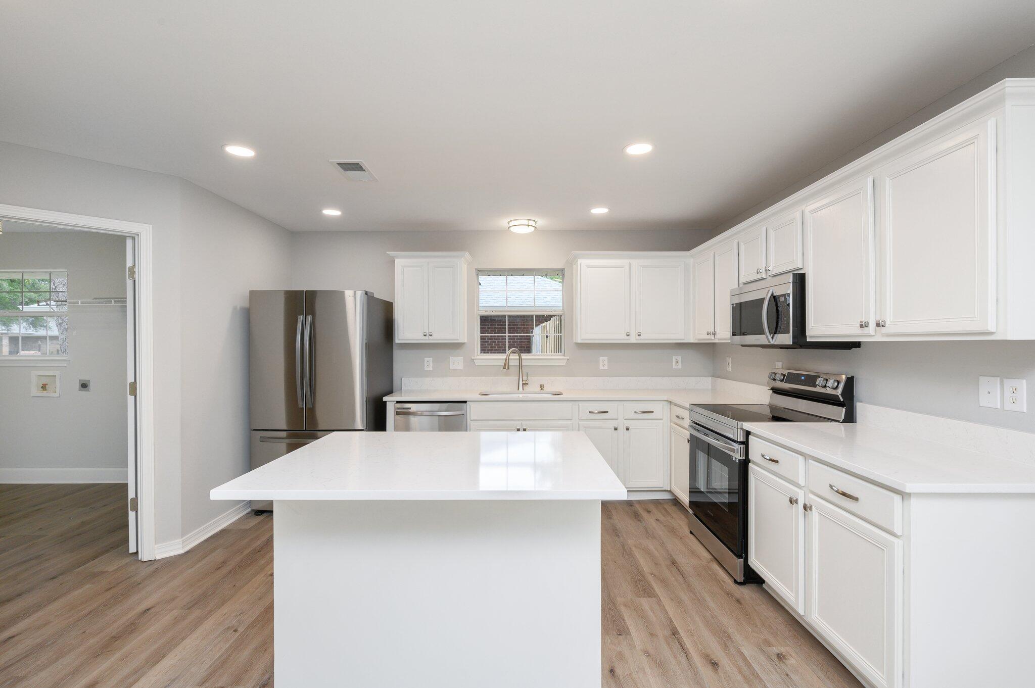 348 Beacon Way