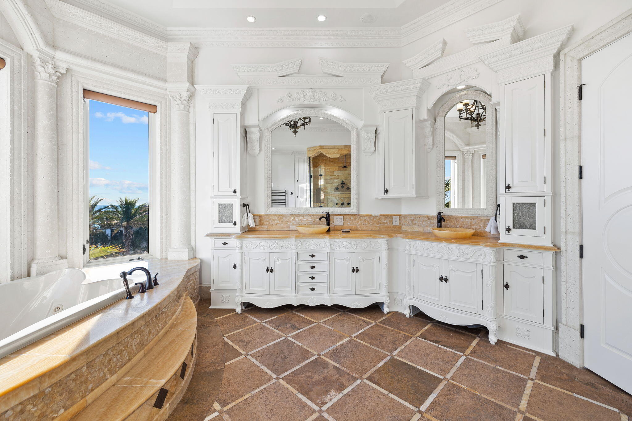 30 Pelican Circle