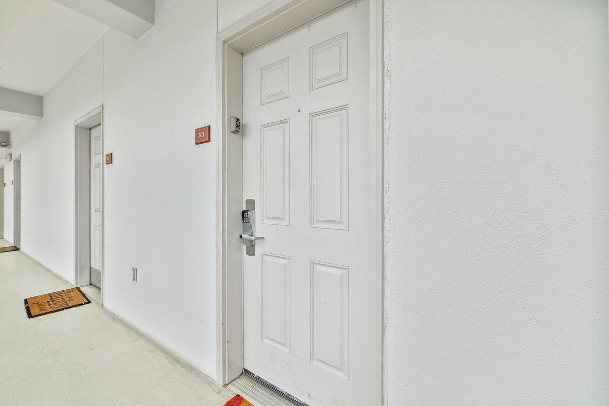 9955 E County Highway 30A Unit: 201