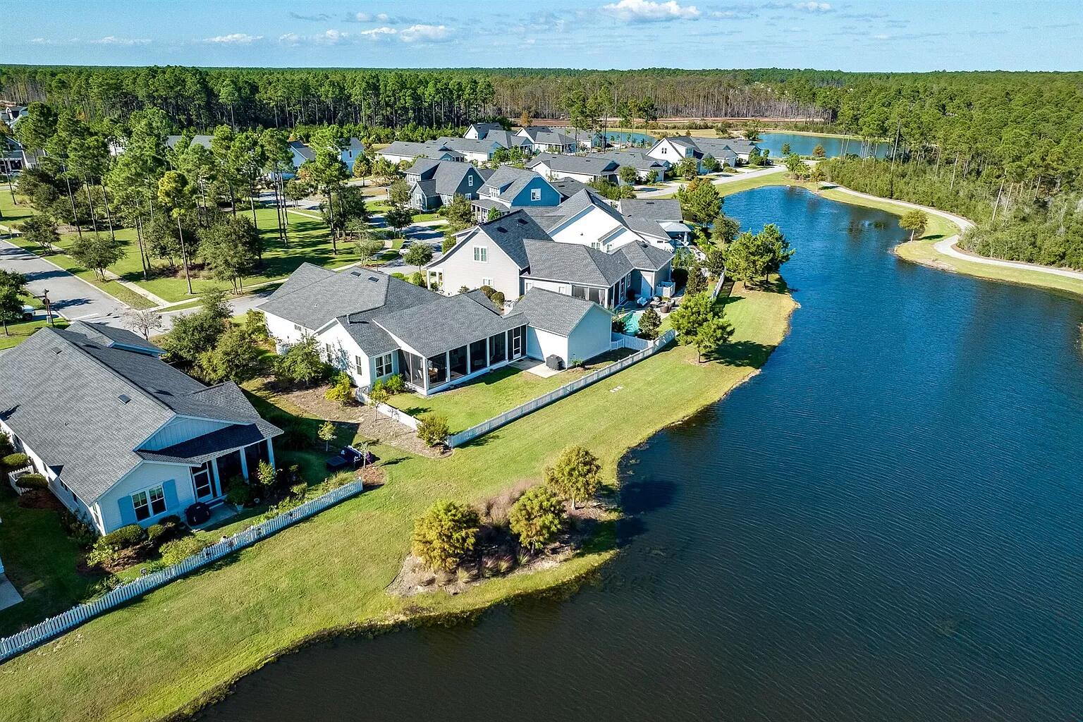 239 Sandchase Circle Circle