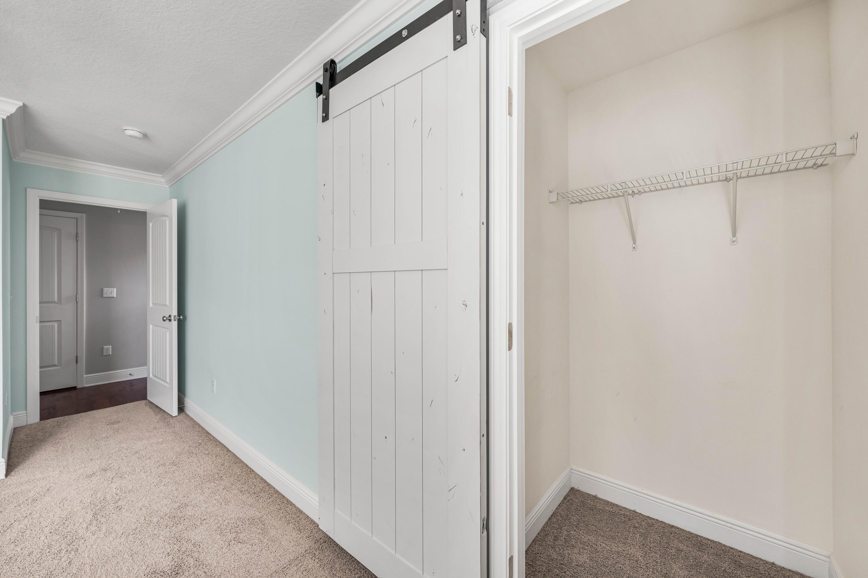 104 Mosaic Oaks Circle