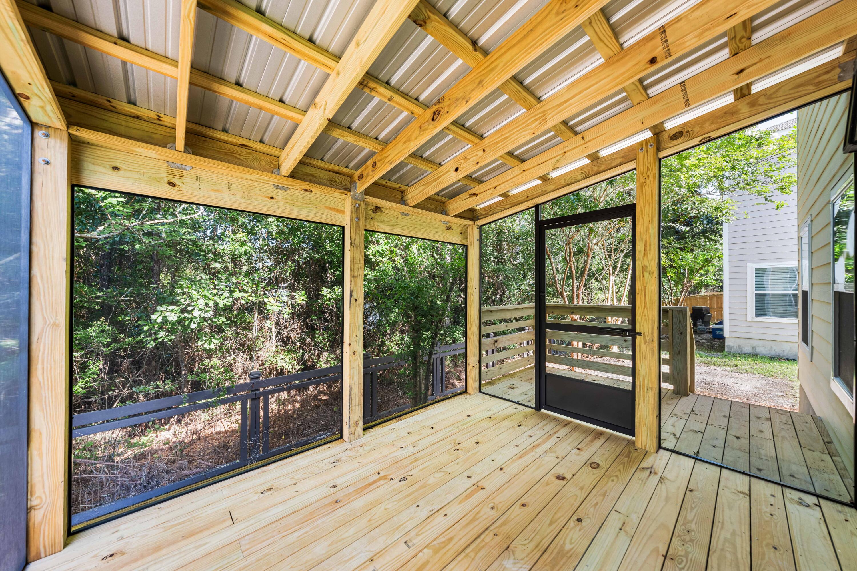 104 Mosaic Oaks Circle