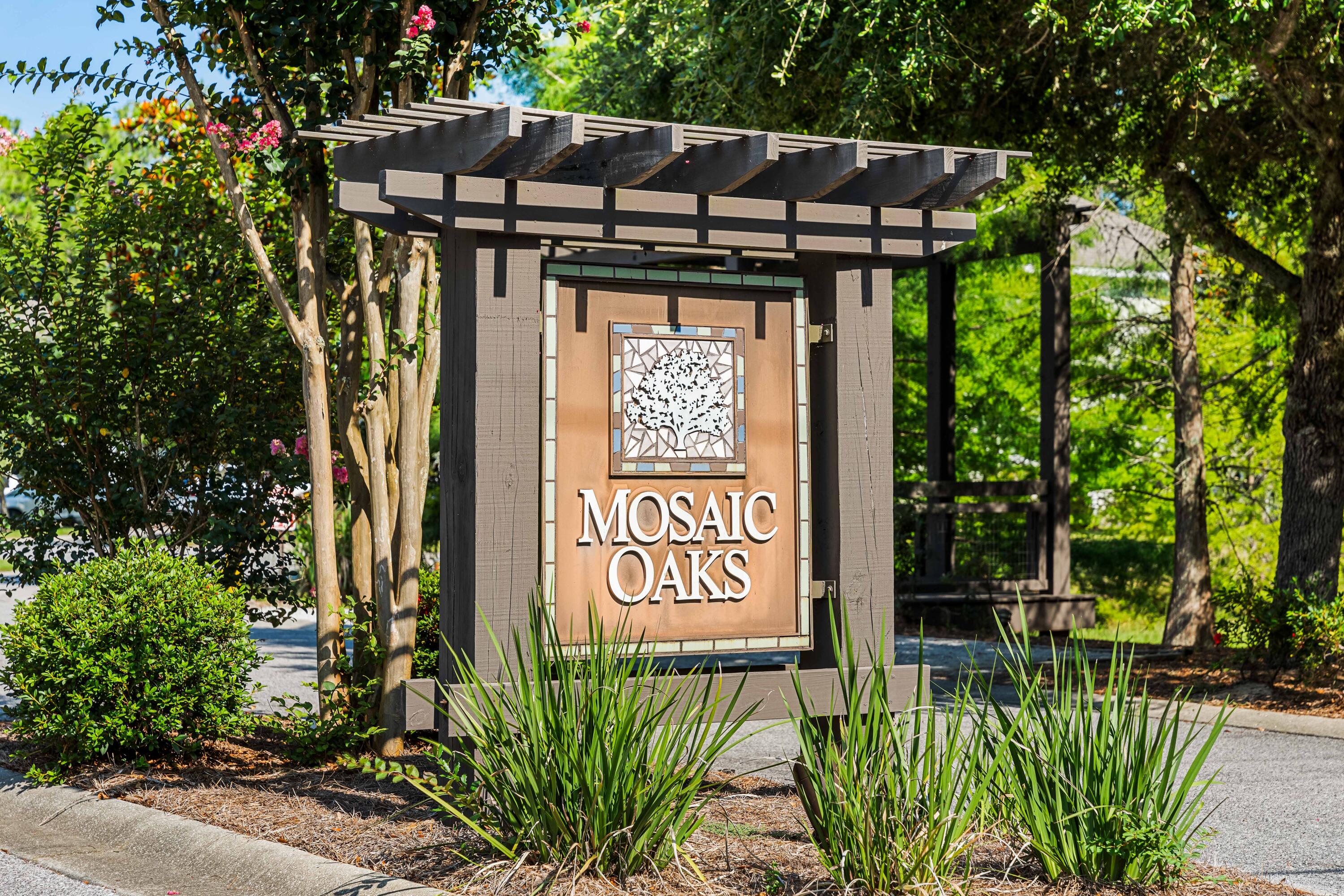 104 Mosaic Oaks Circle