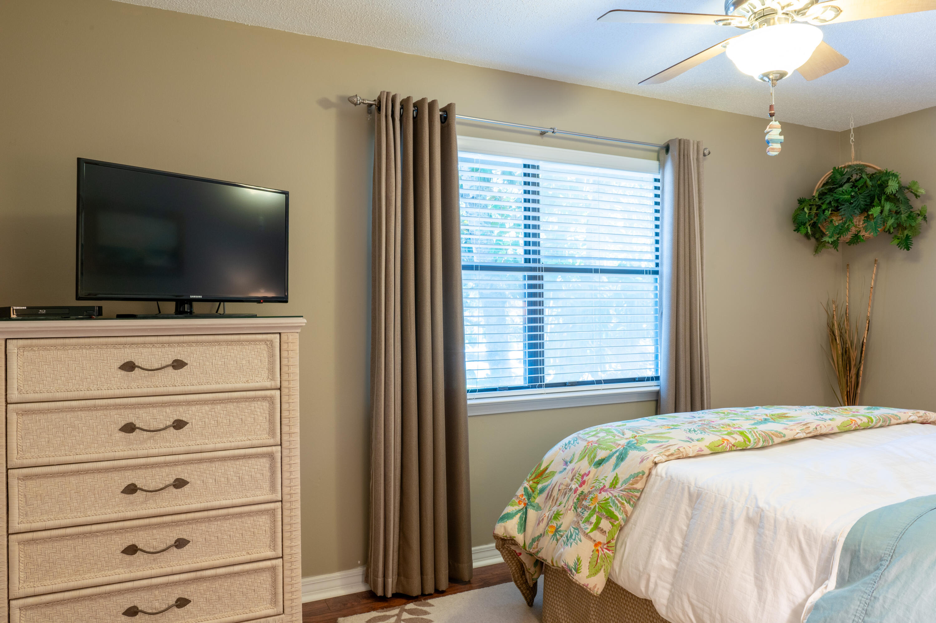 32 Cypress Street, UNIT 188