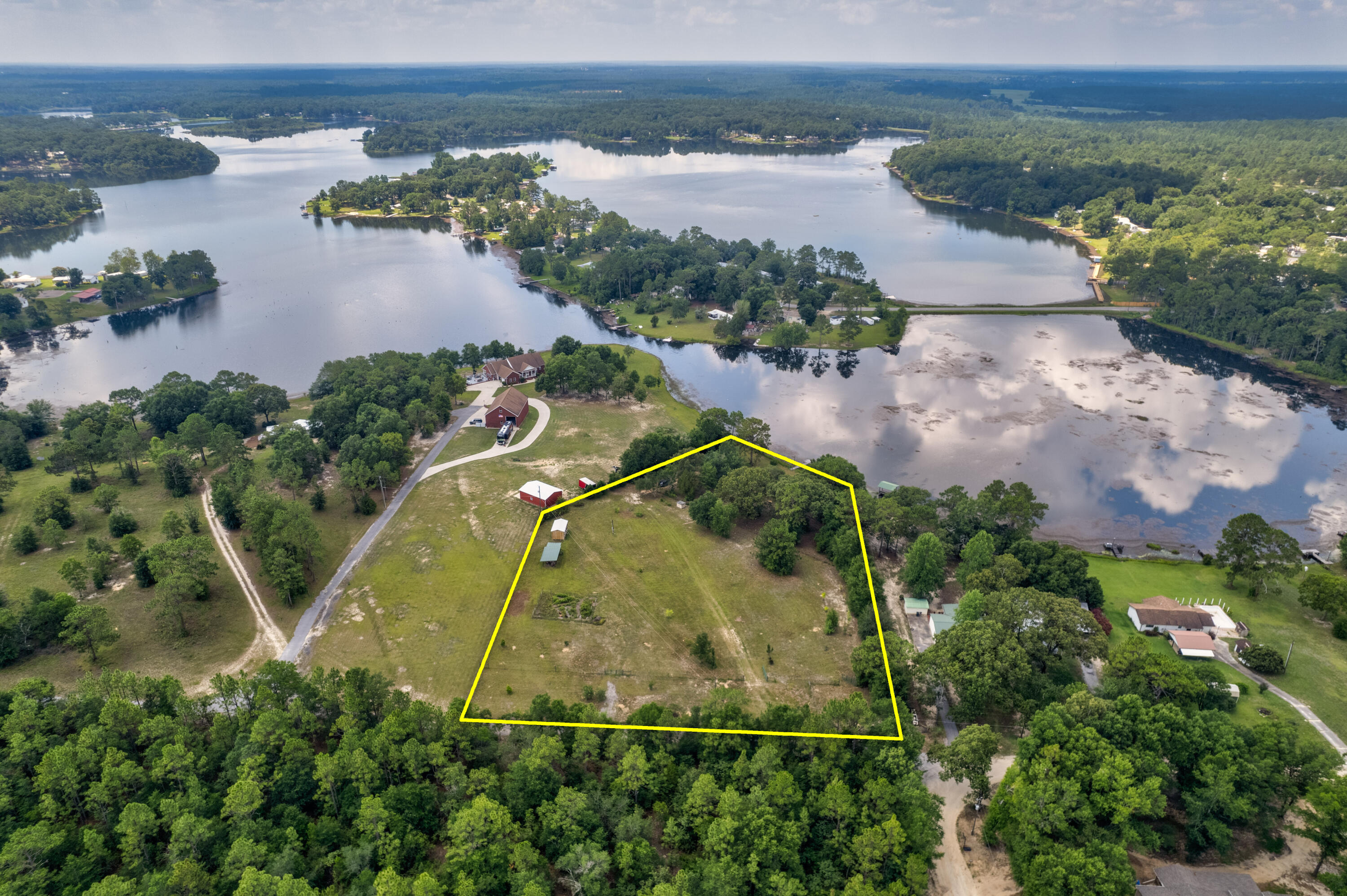 397 Paul Road, DeFuniak Springs