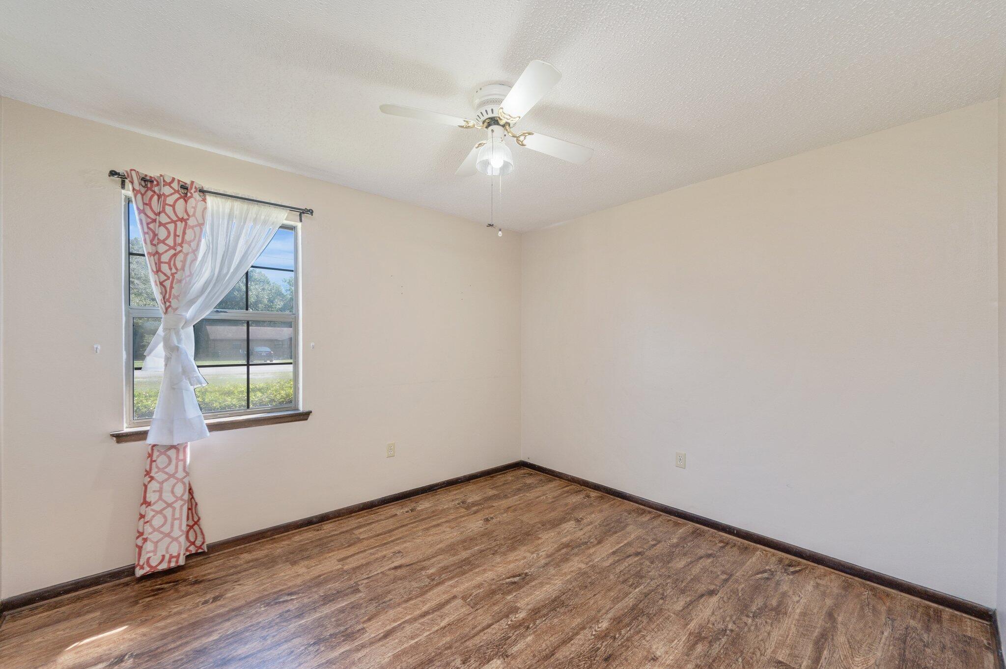 1095 N 20Th Street, DeFuniak Springs