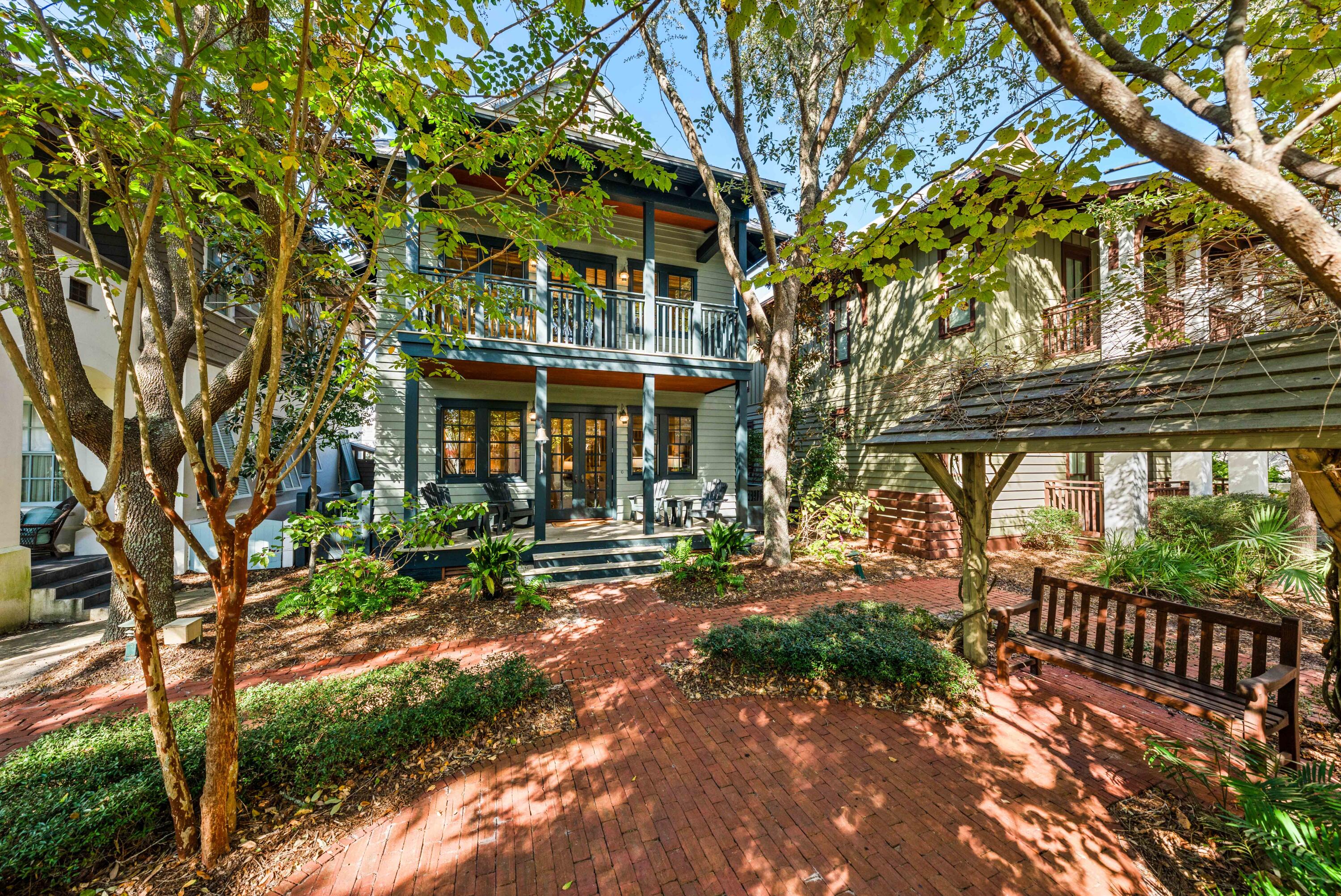 220 Wiggle Lane