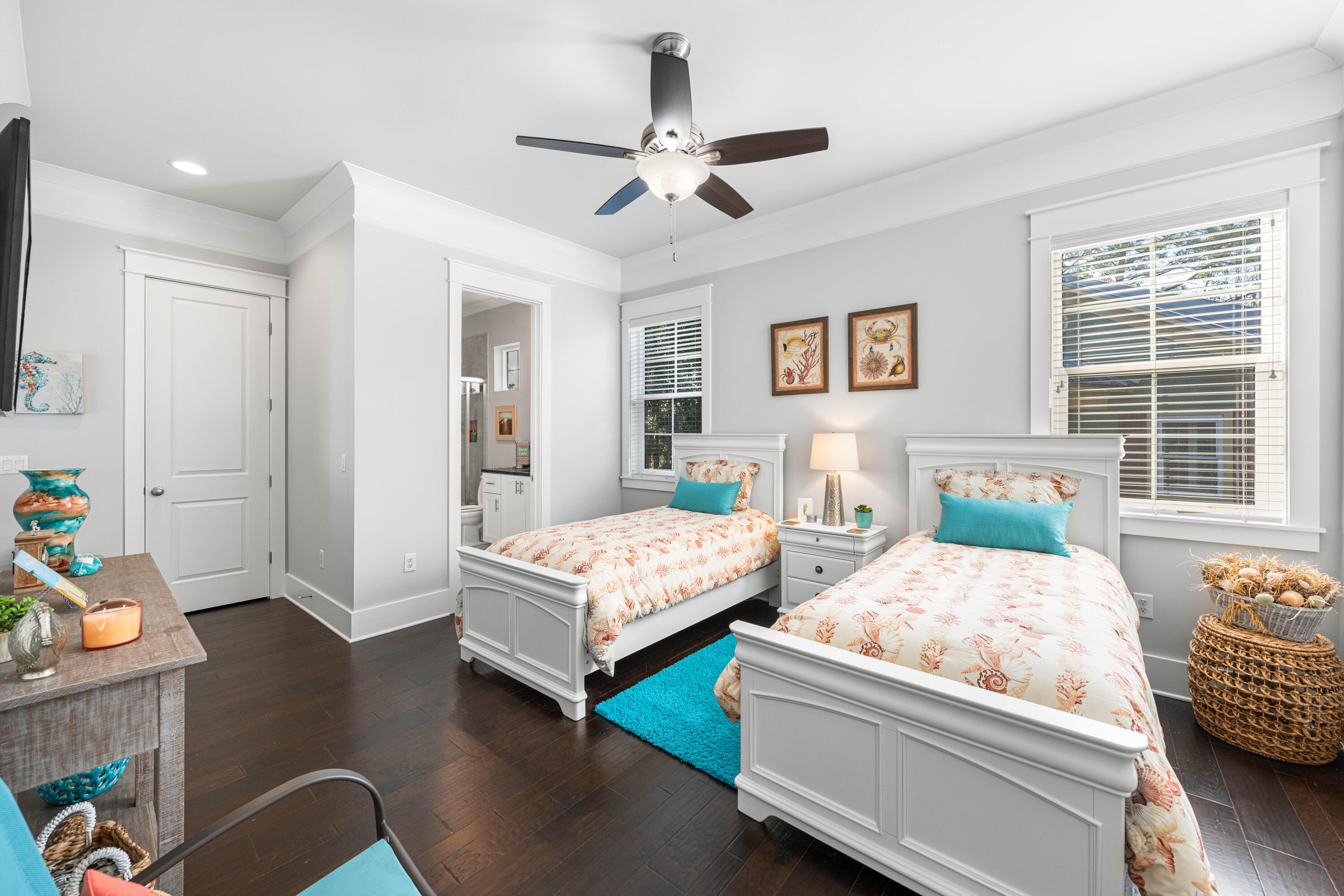 2099 Hideaway Cove