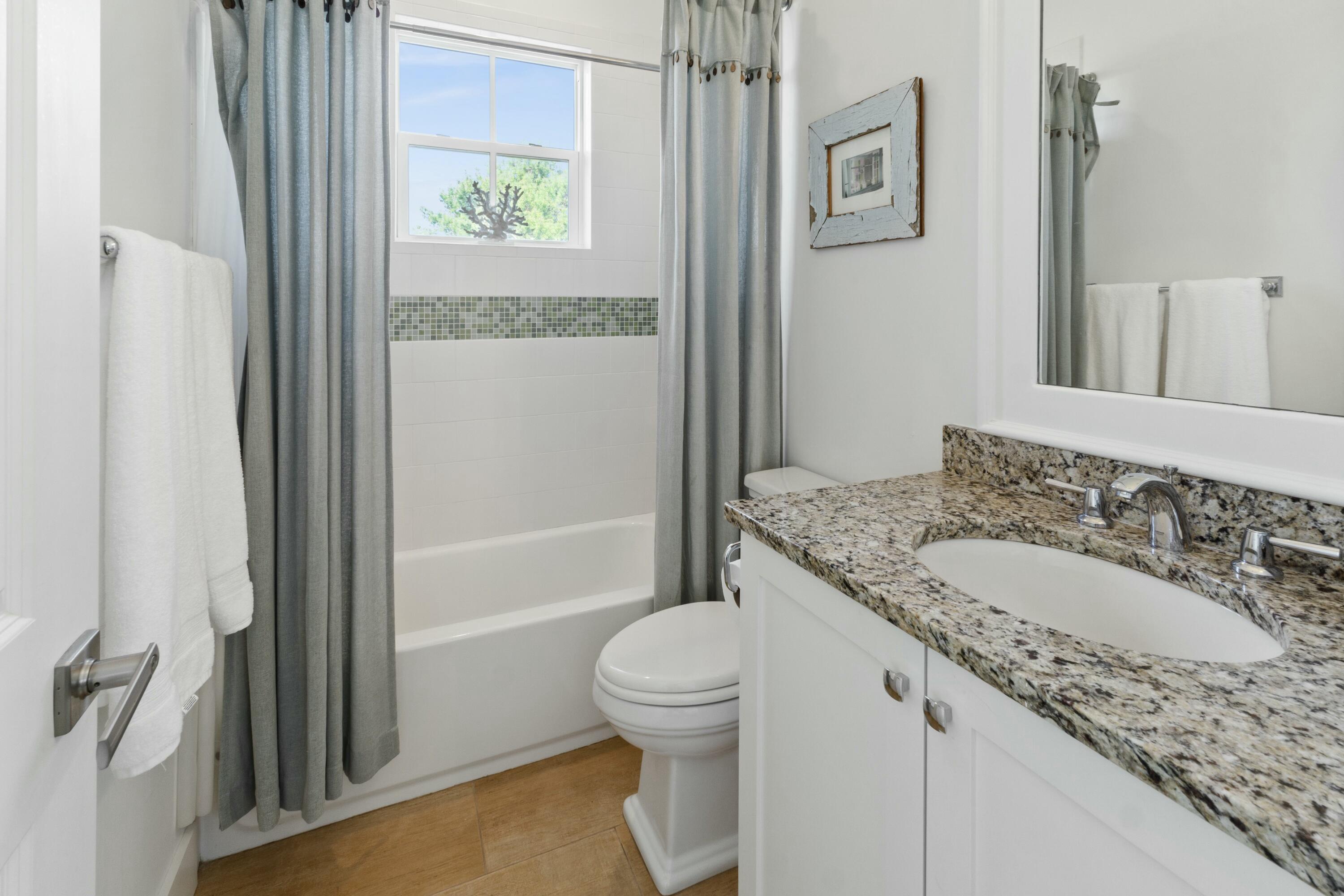 125 Gulfview Circle