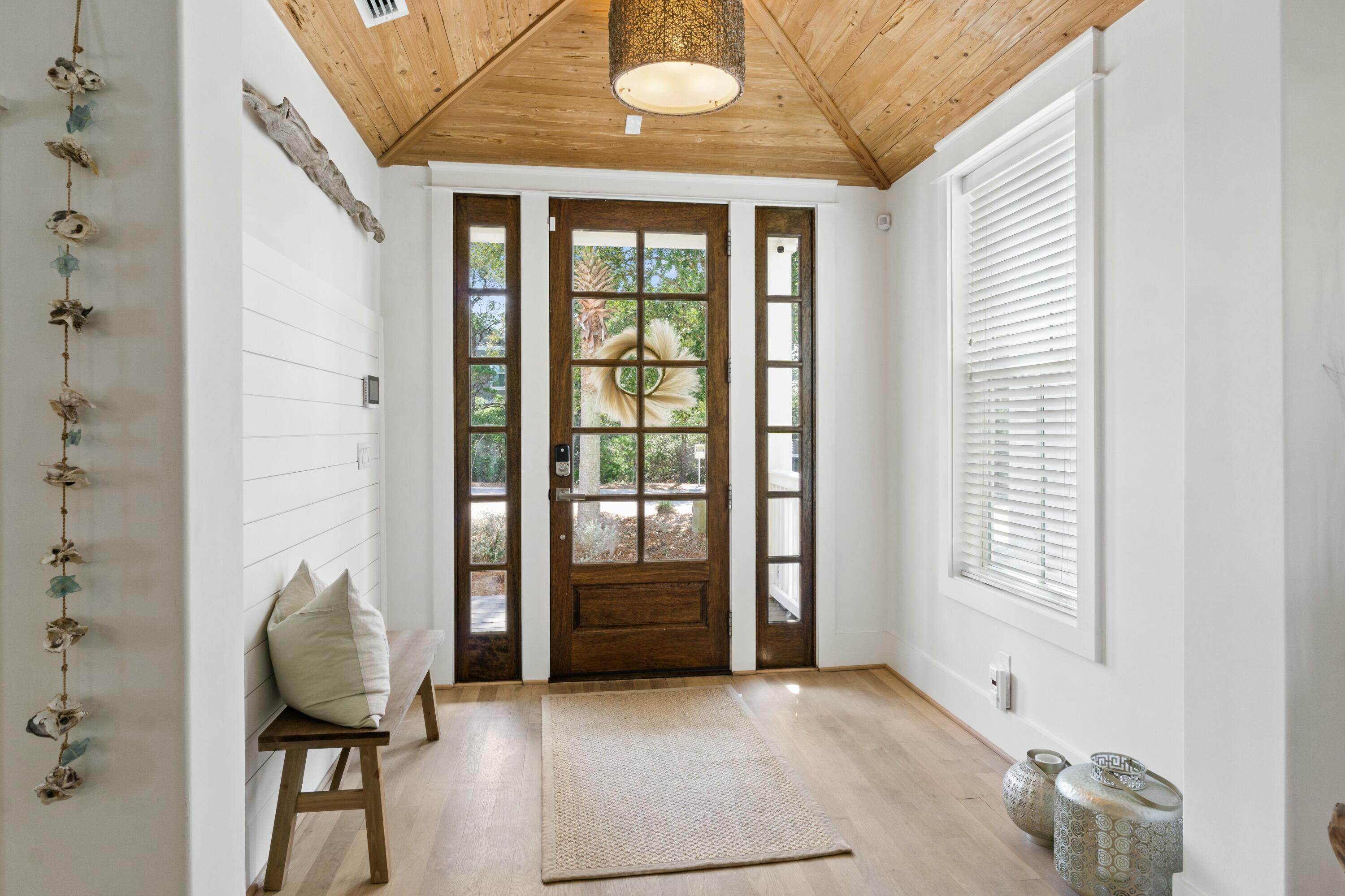 125 Gulfview Circle
