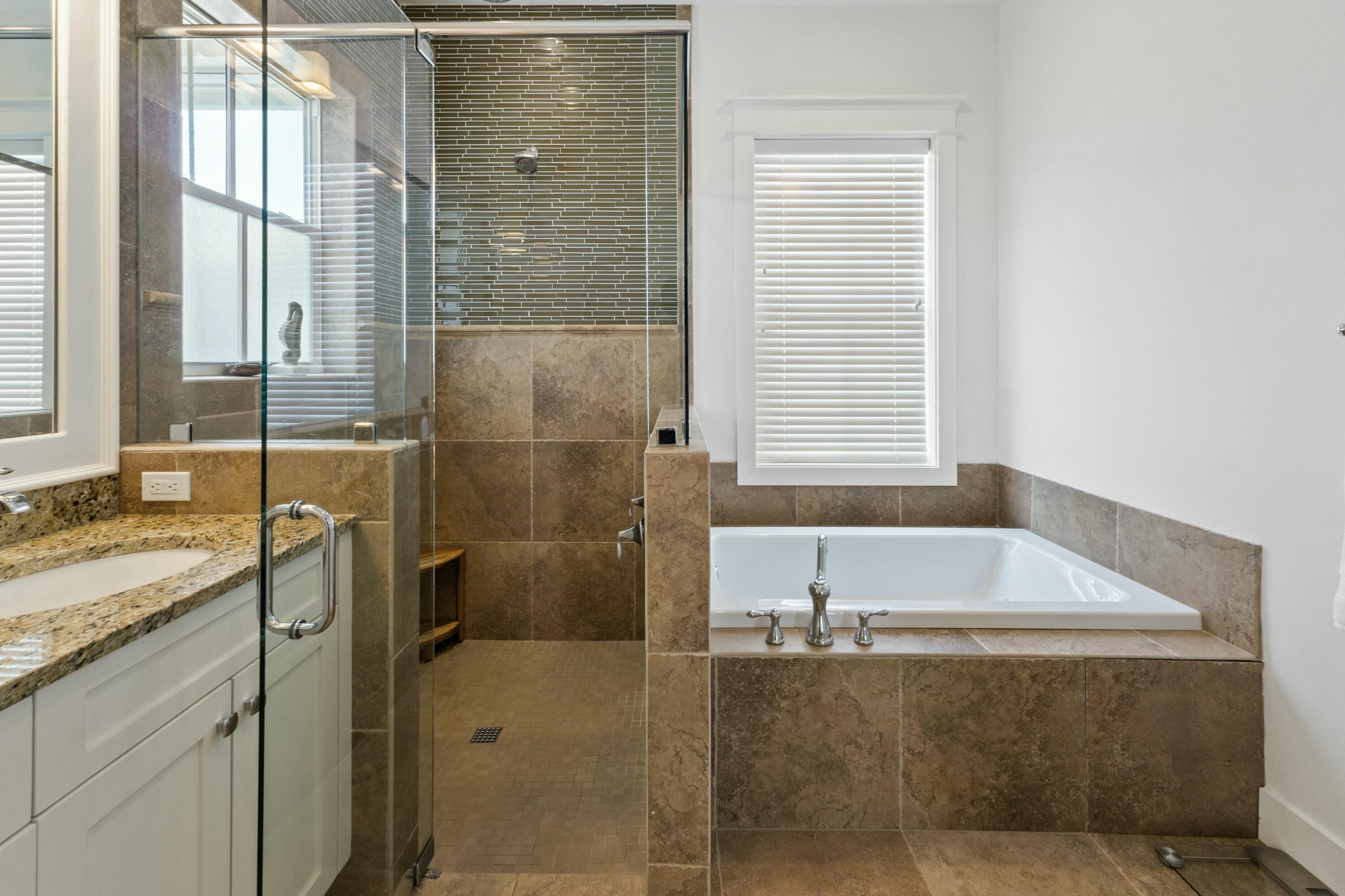 125 Gulfview Circle