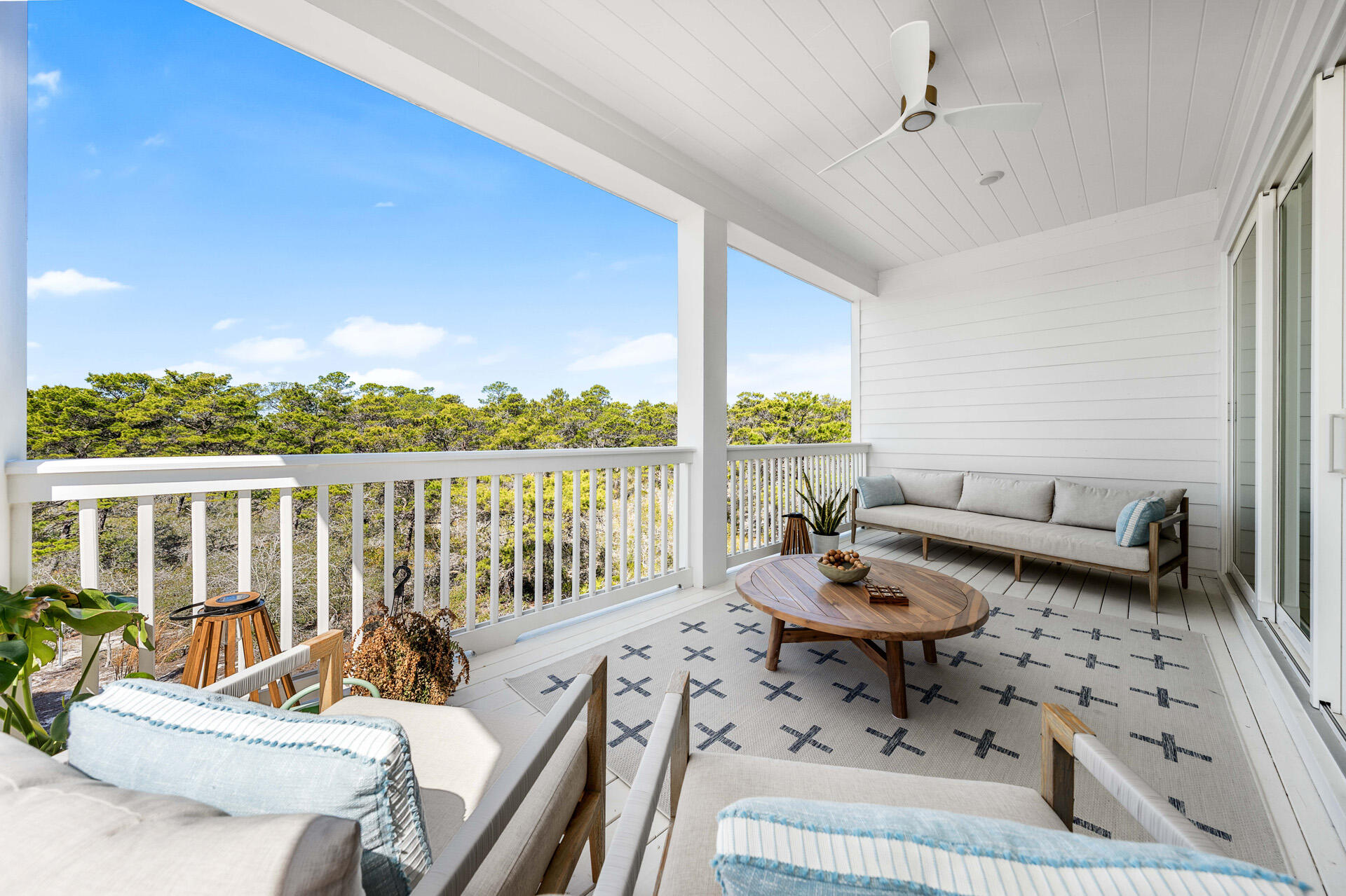 106 Seaboard Lane