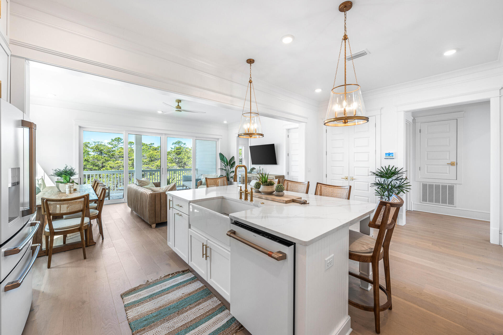 106 Seaboard Lane
