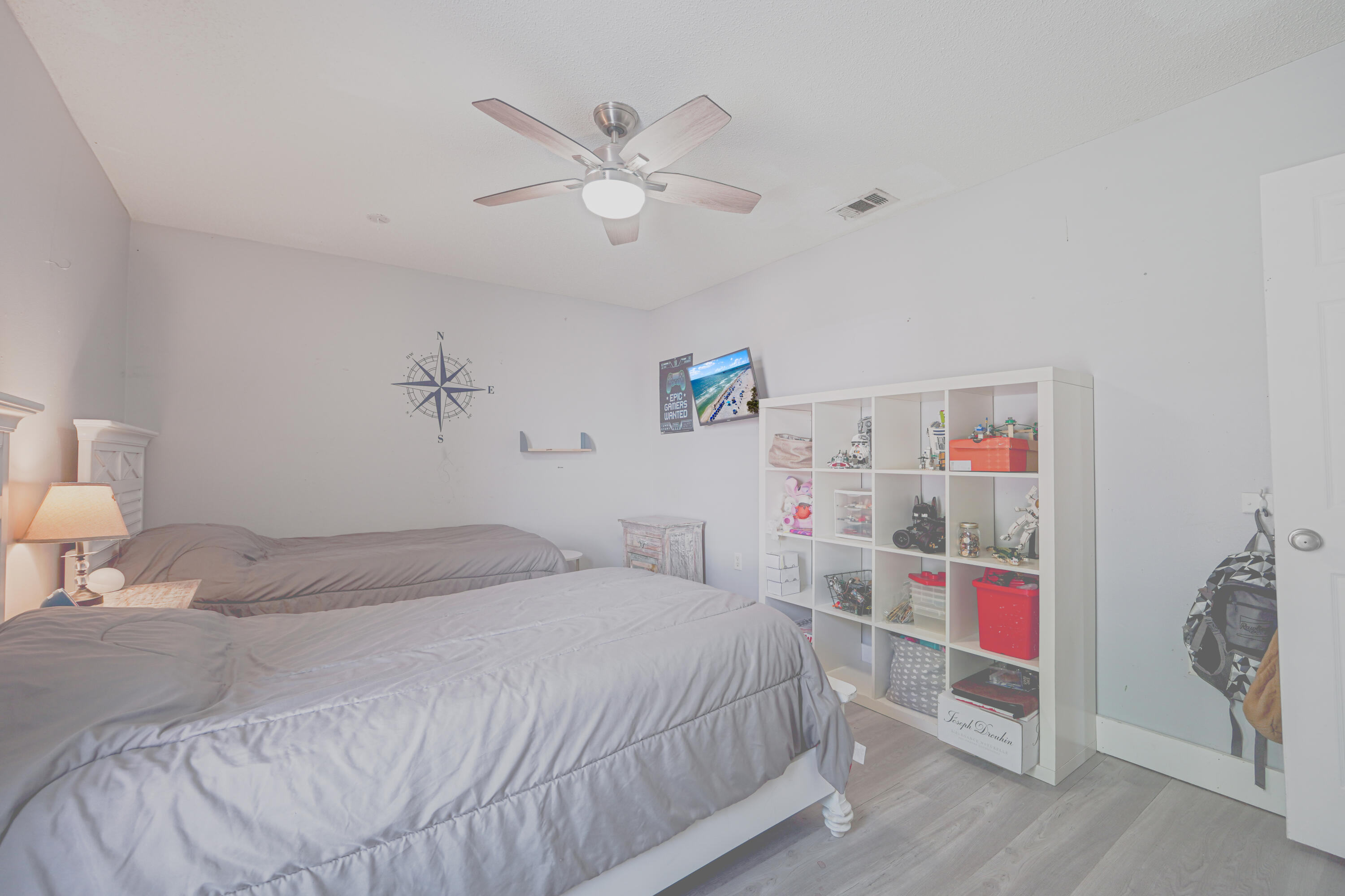 137 Flamingo Drive