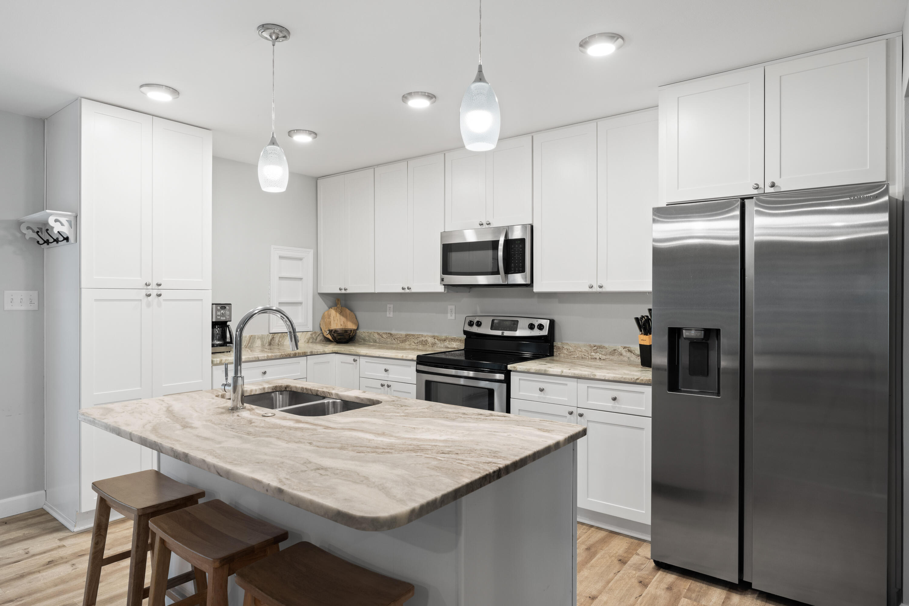 845 Forest Shore Drive