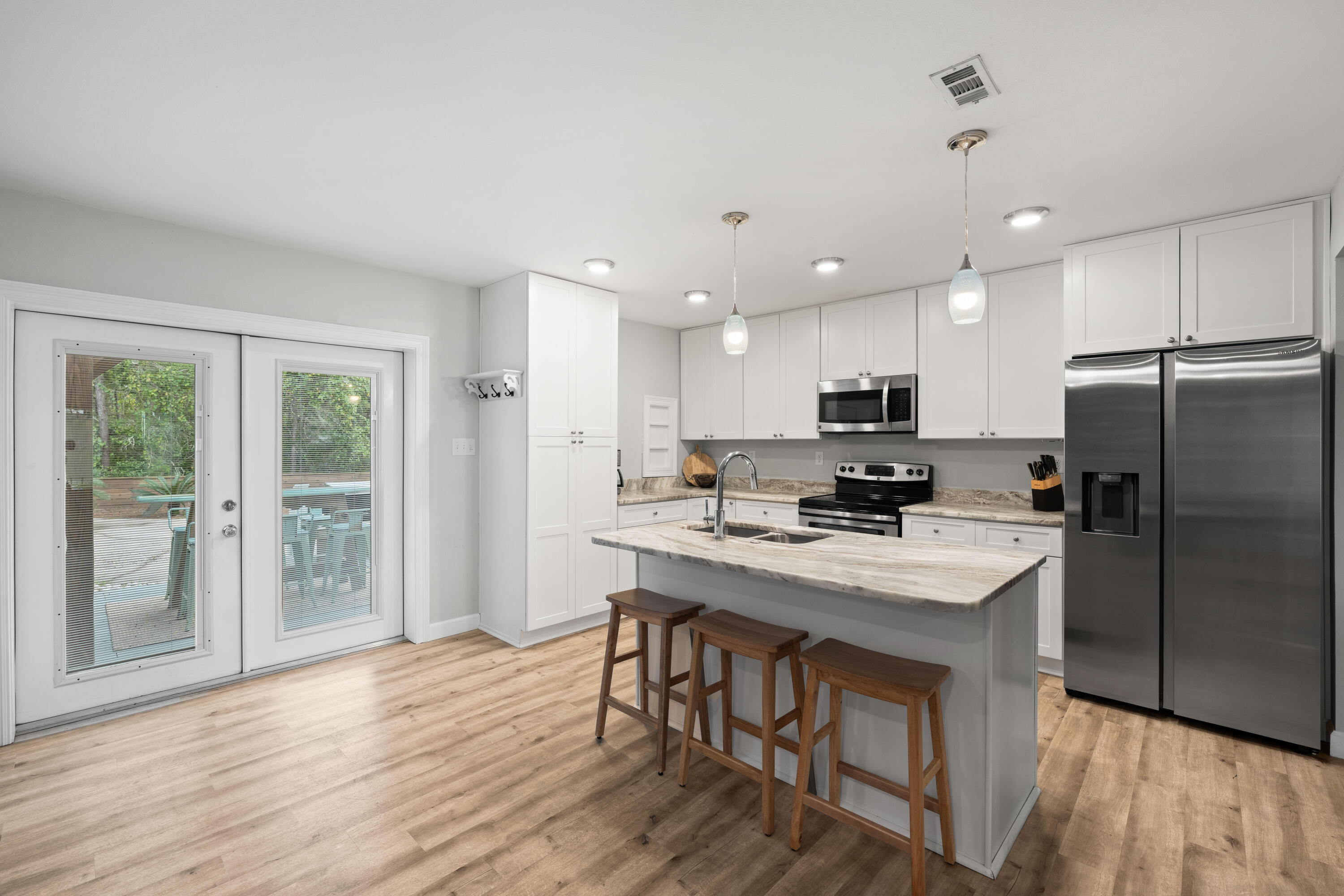 845 Forest Shore Drive