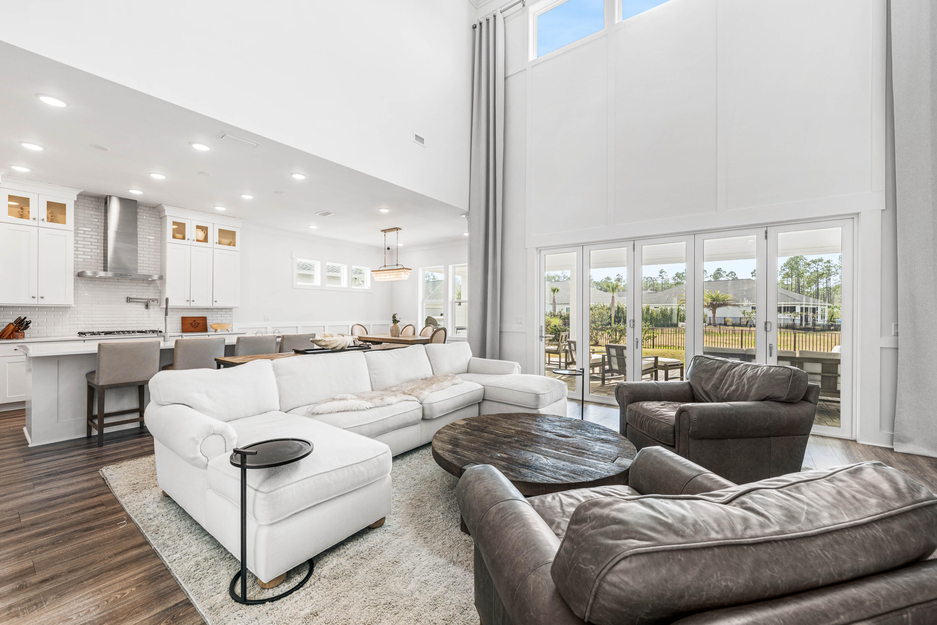 315 W Lafayette Road