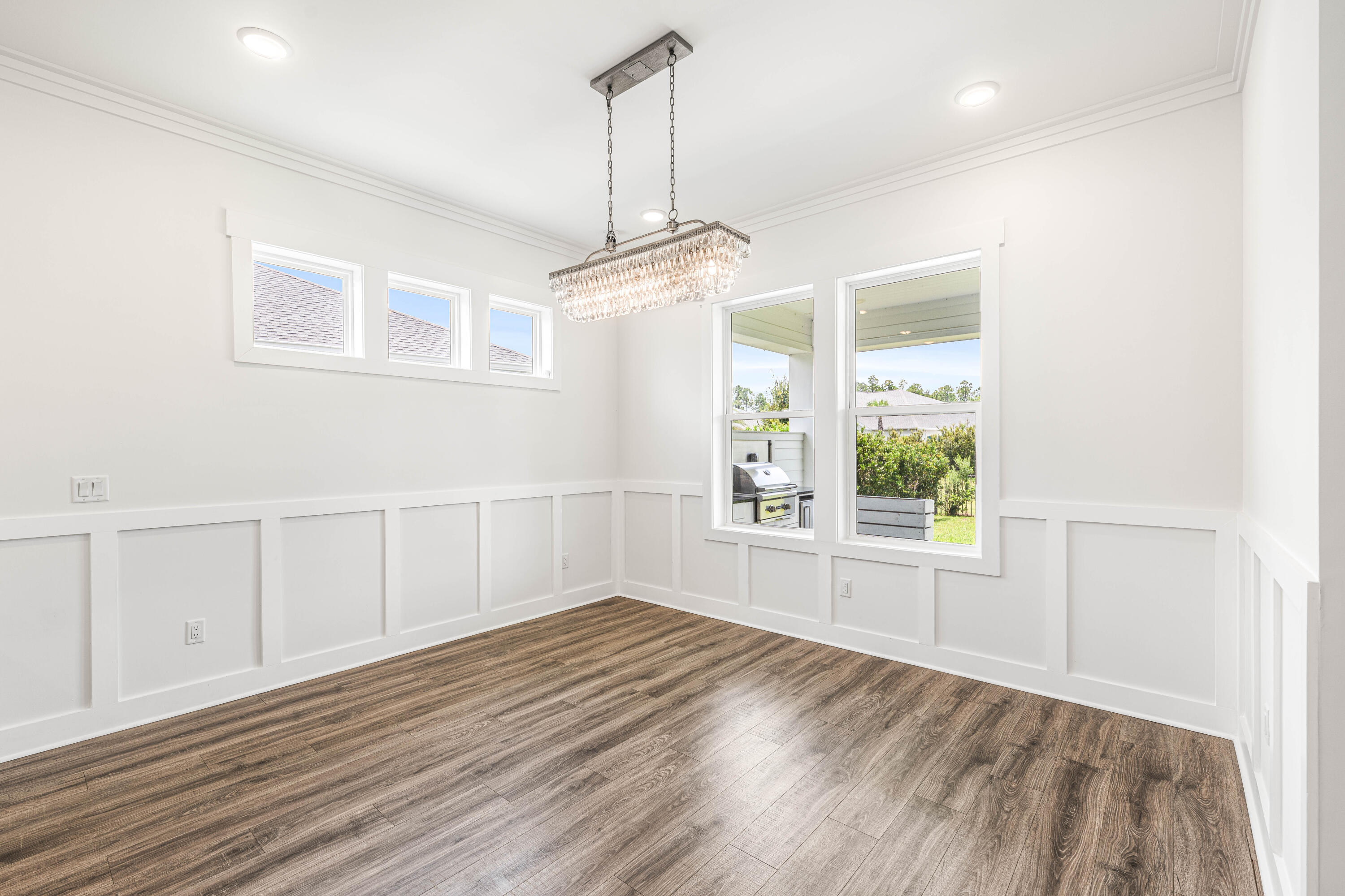 315 W Lafayette Road