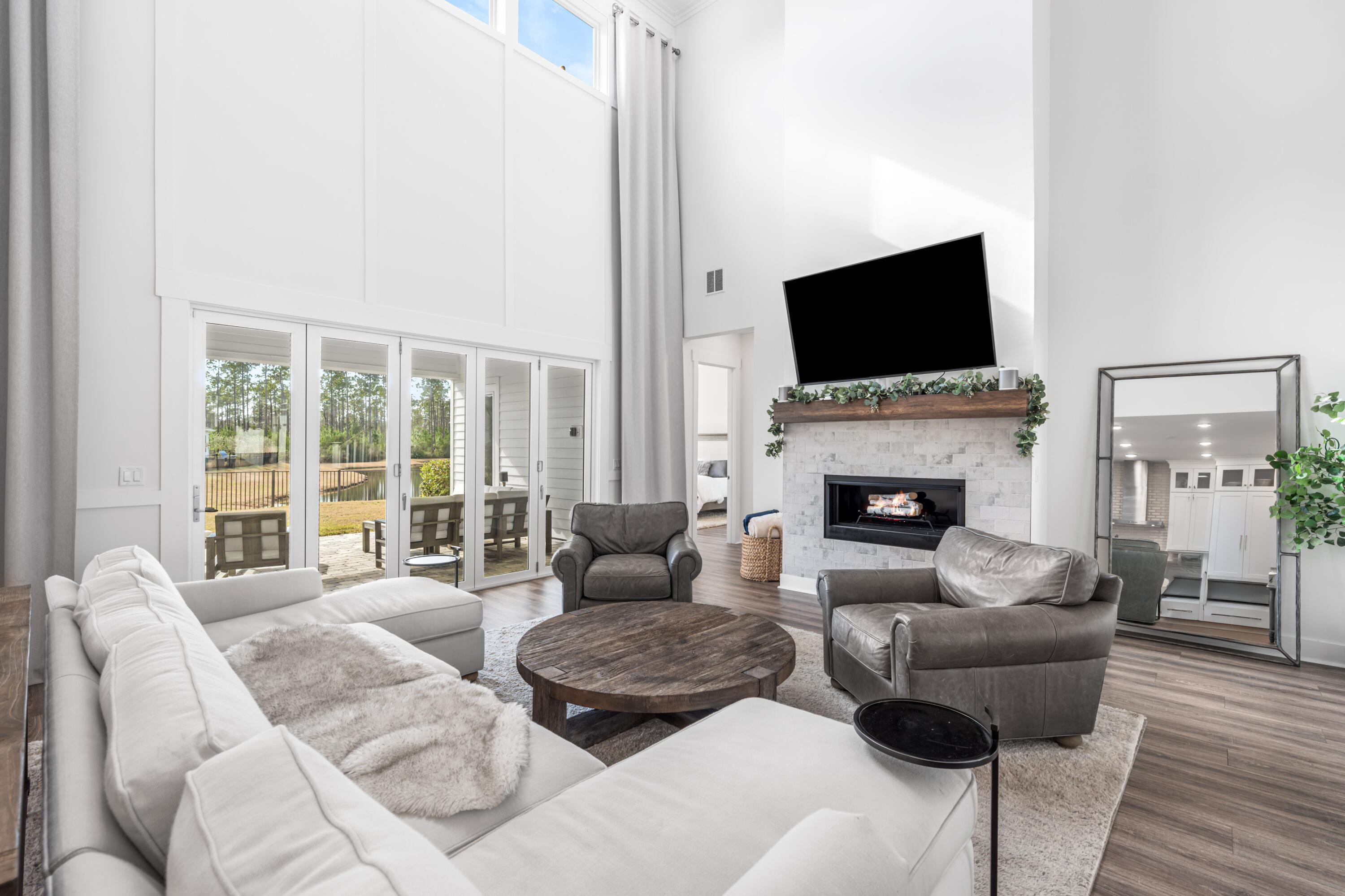 315 W Lafayette Road