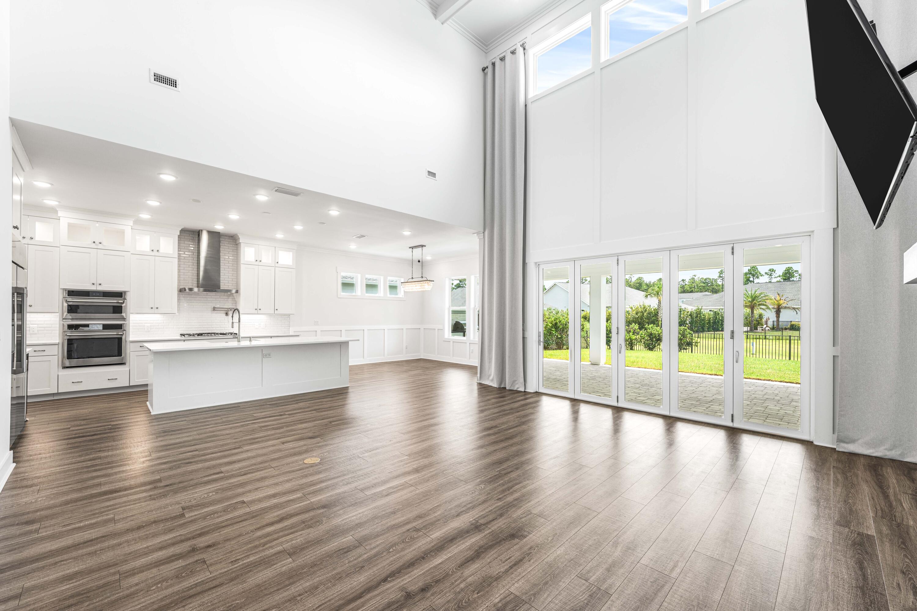 315 W Lafayette Road
