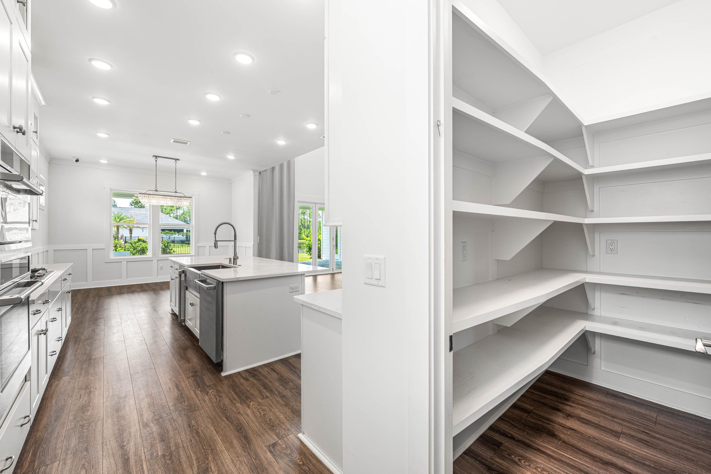 315 W Lafayette Road