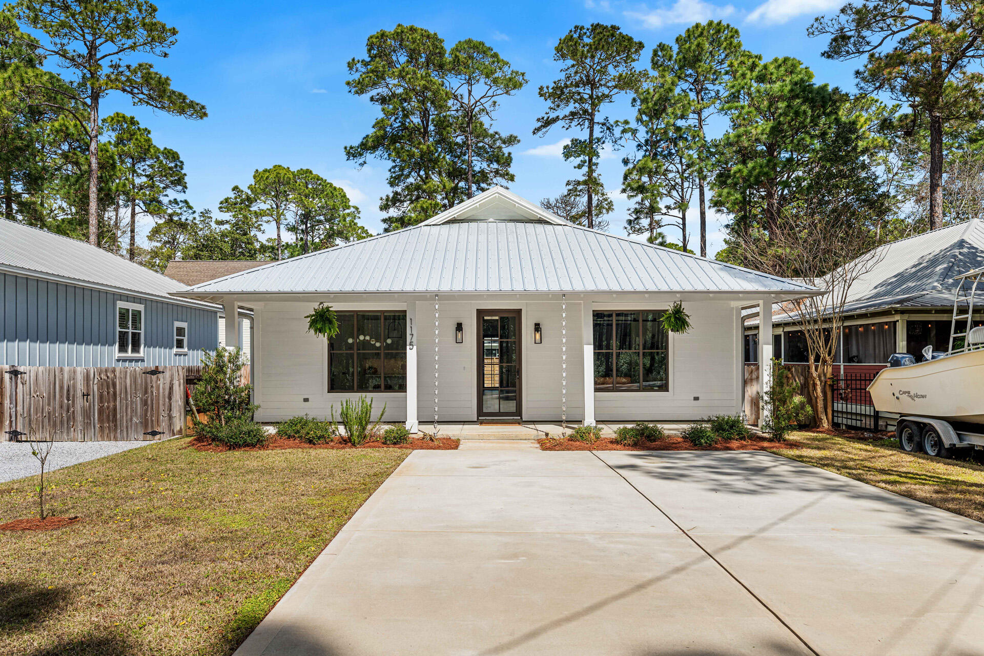 1175 E Point Washington Road