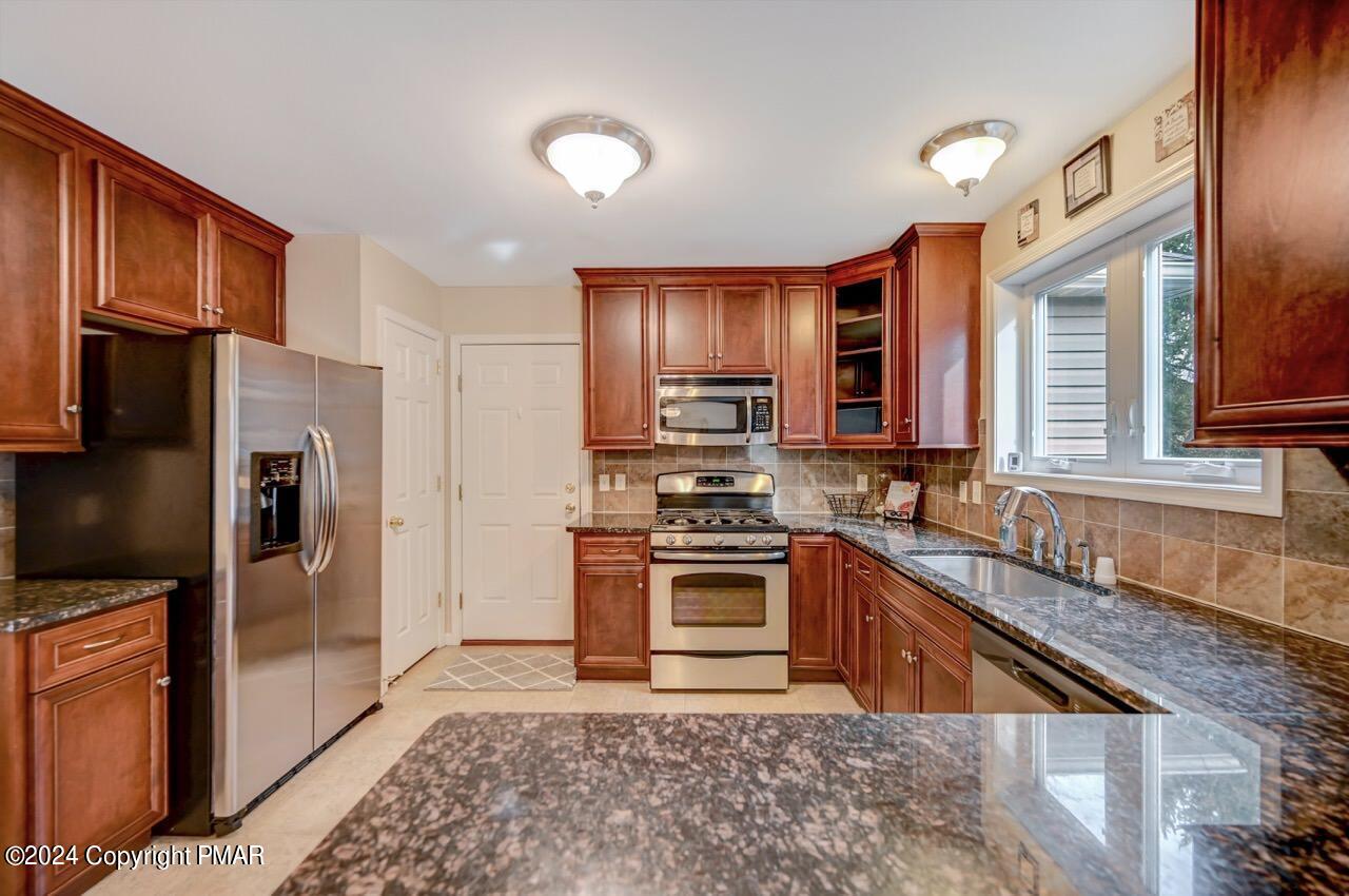 45 Whitman Lane