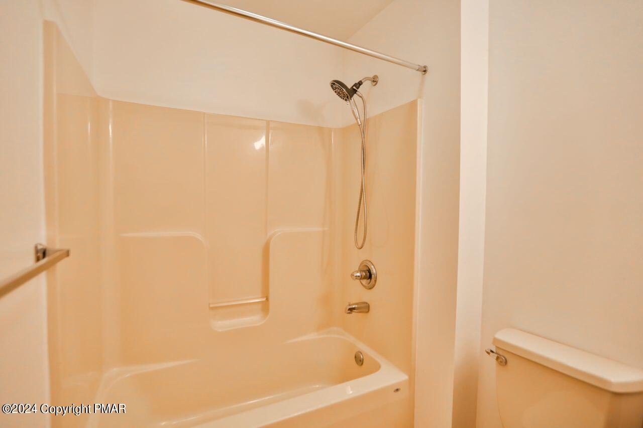 123 Wintergreen Trail