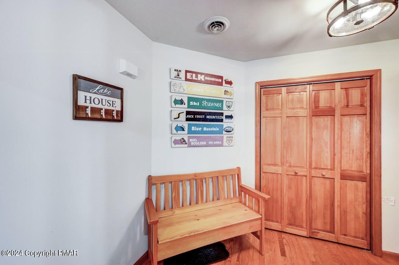 18 Longfellow Circle