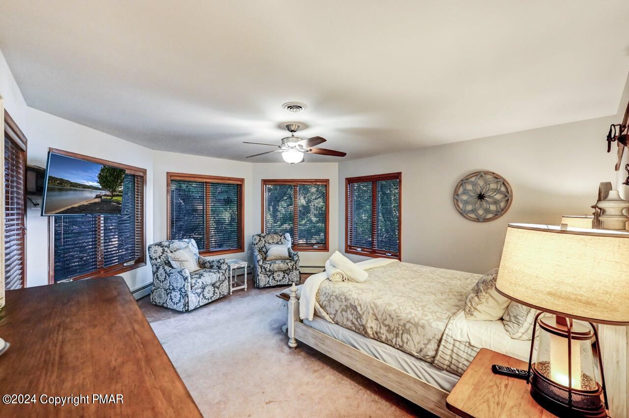 18 Longfellow Circle