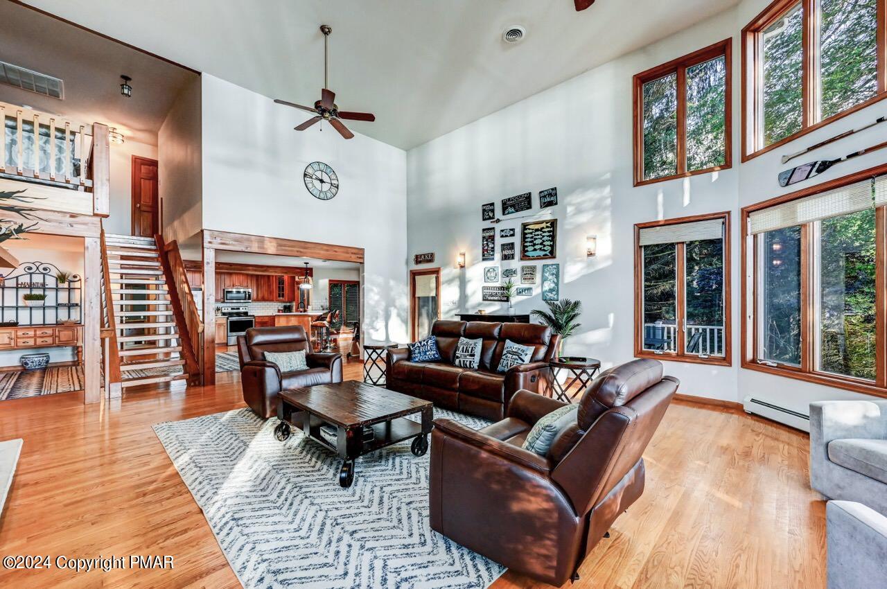 18 Longfellow Circle