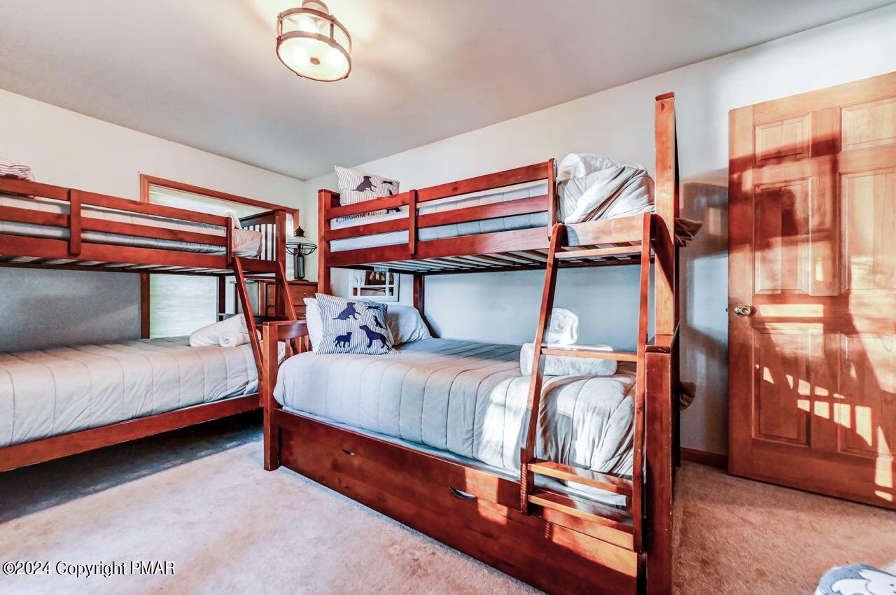 18 Longfellow Circle