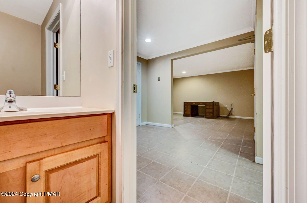 119 Woodland Road