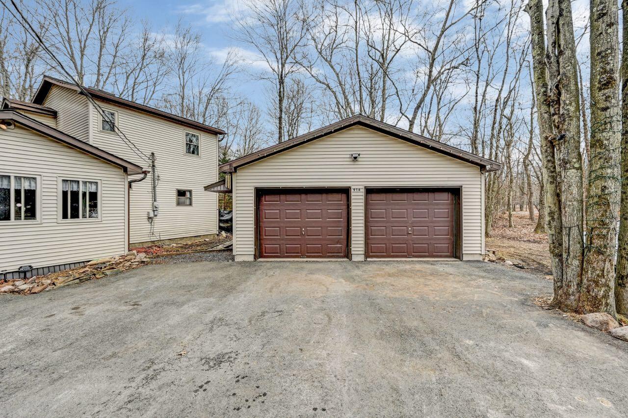 916 Old Stage Road