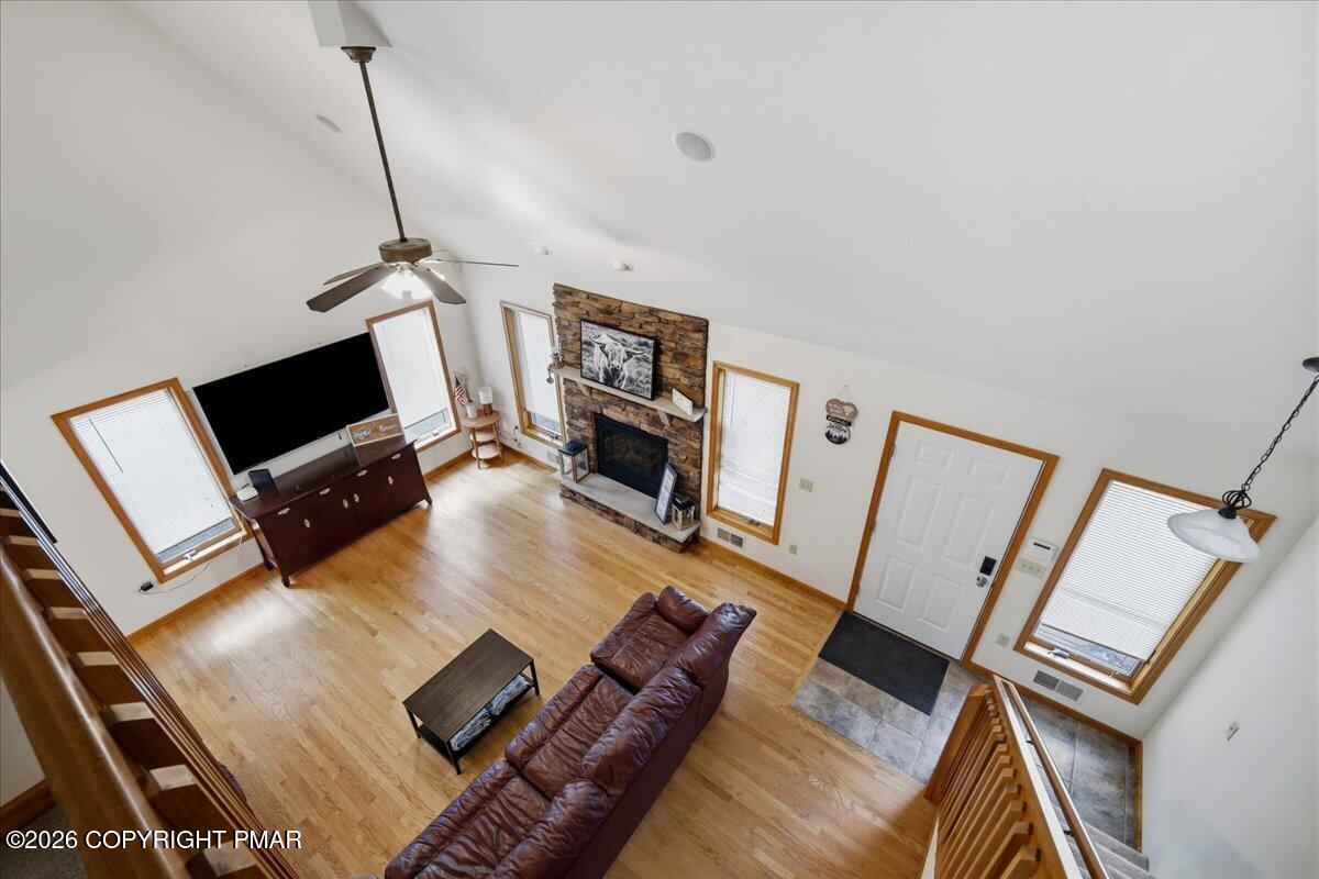 40 Dillon Way