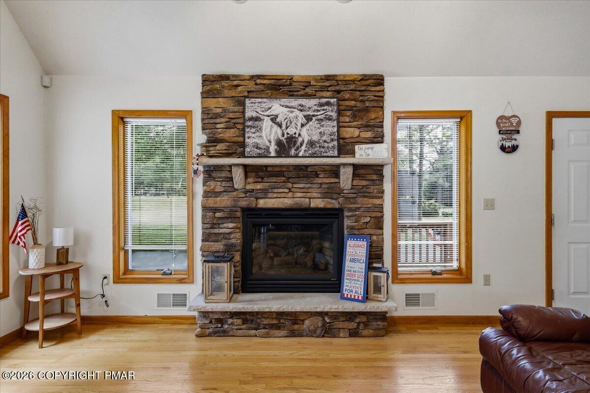 40 Dillon Way