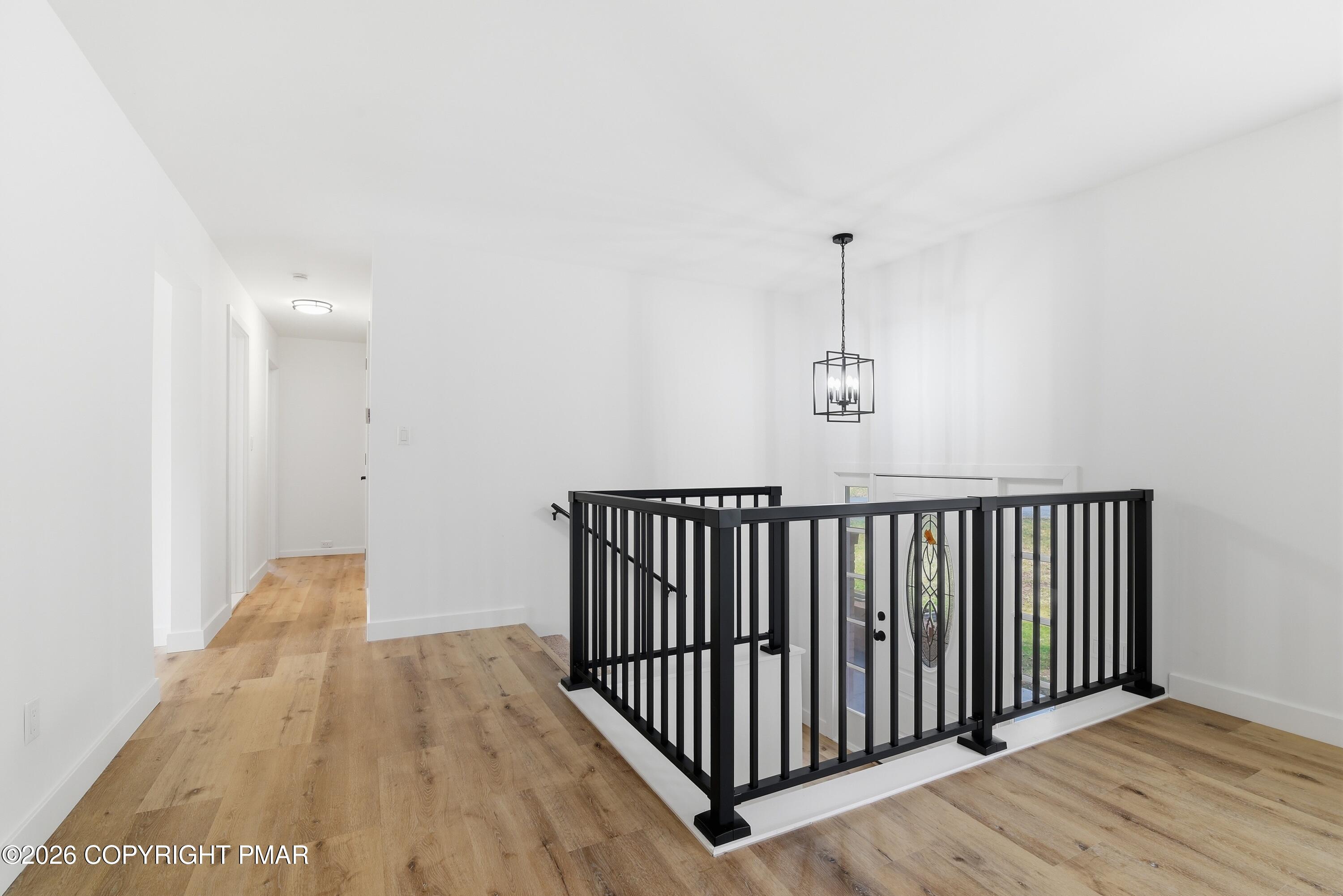 8749 Kings Way