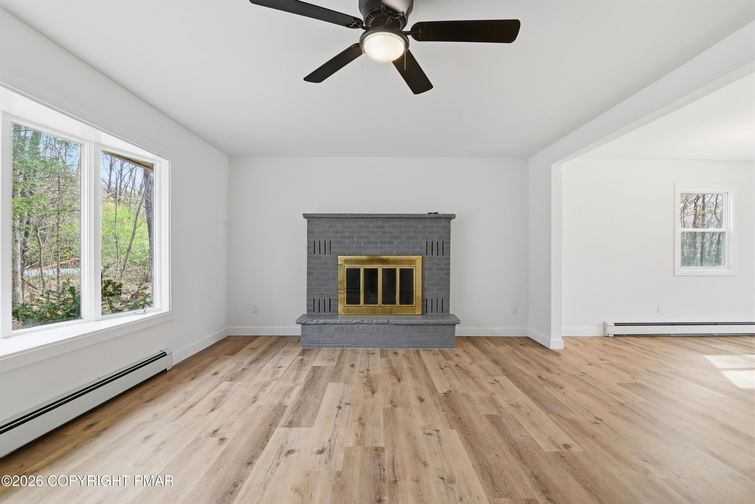 8749 Kings Way
