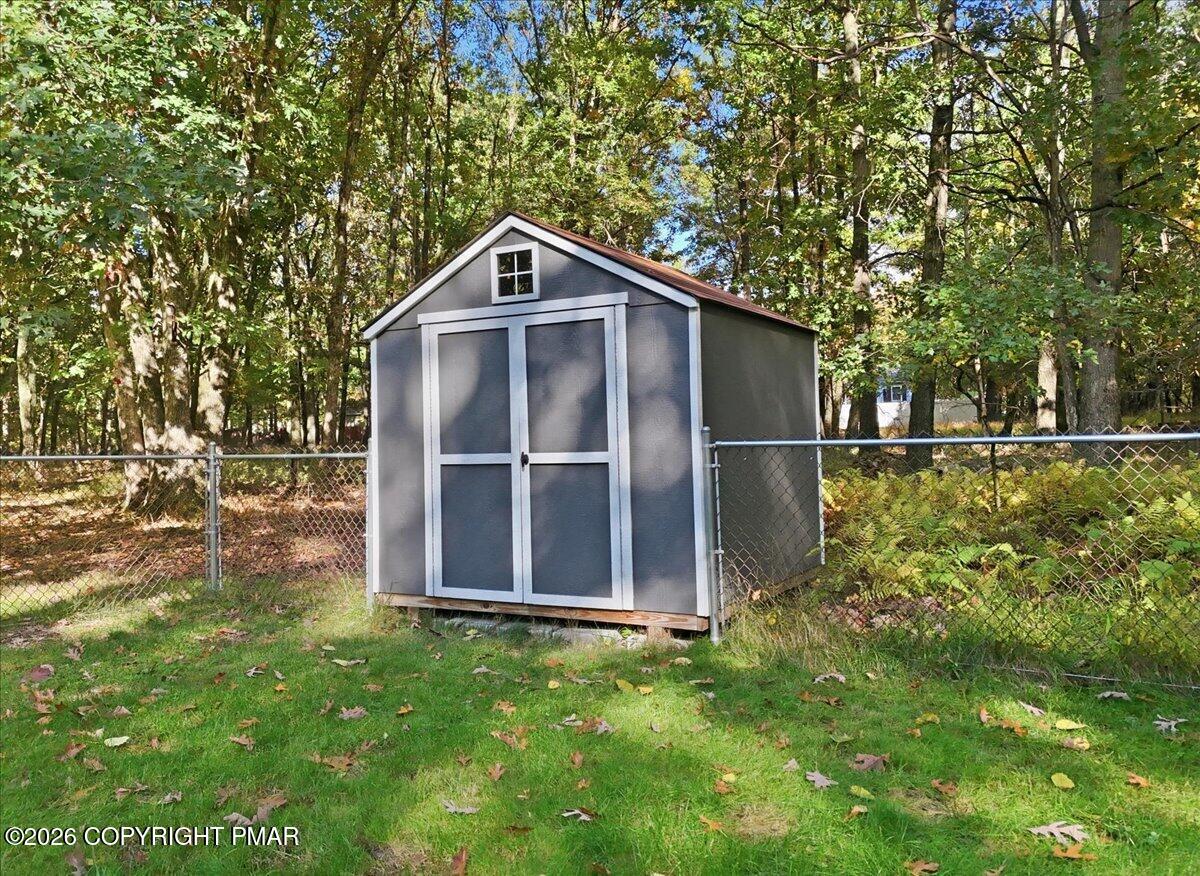 548 Adie Drive