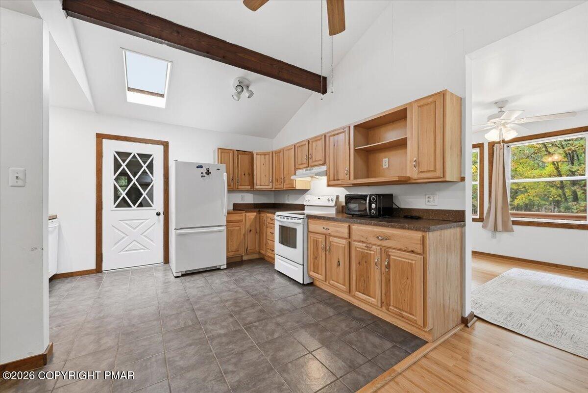 548 Adie Drive