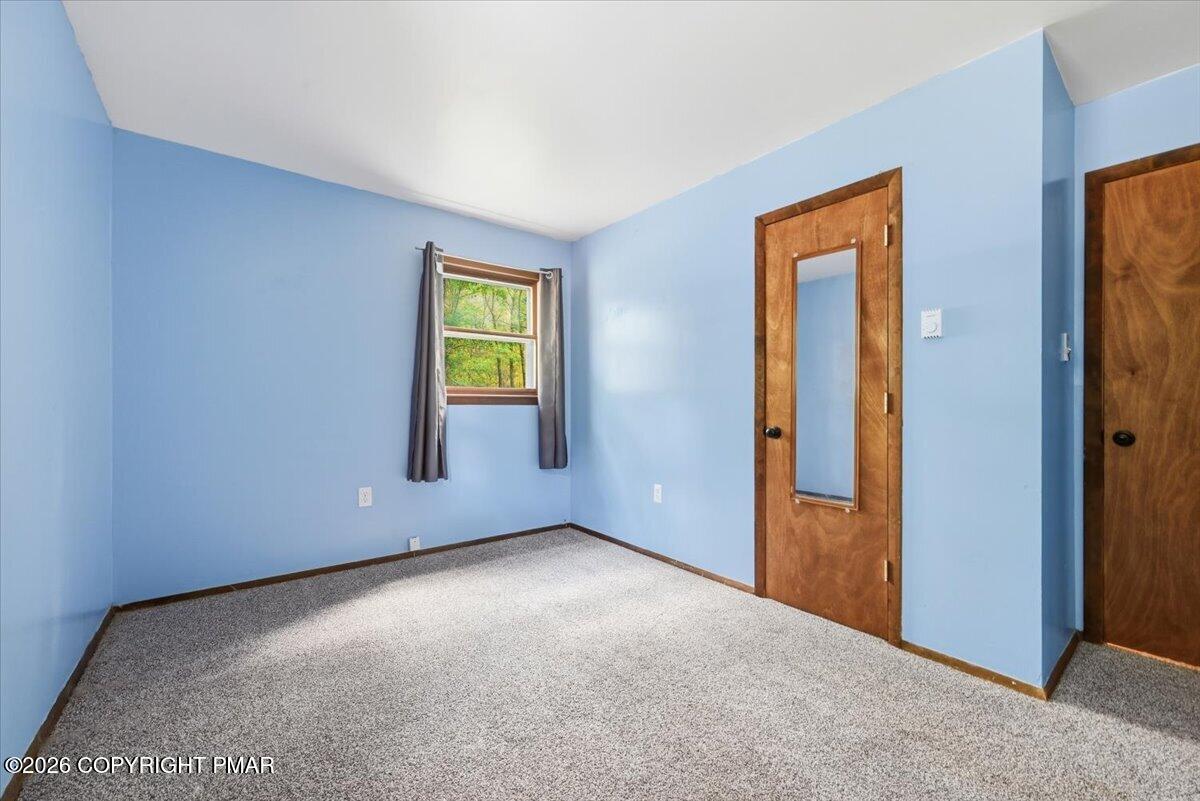 548 Adie Drive