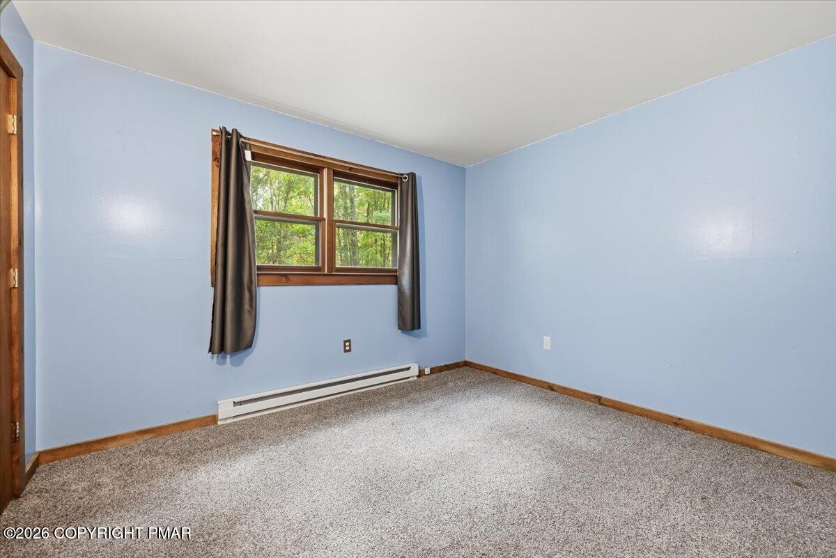 548 Adie Drive