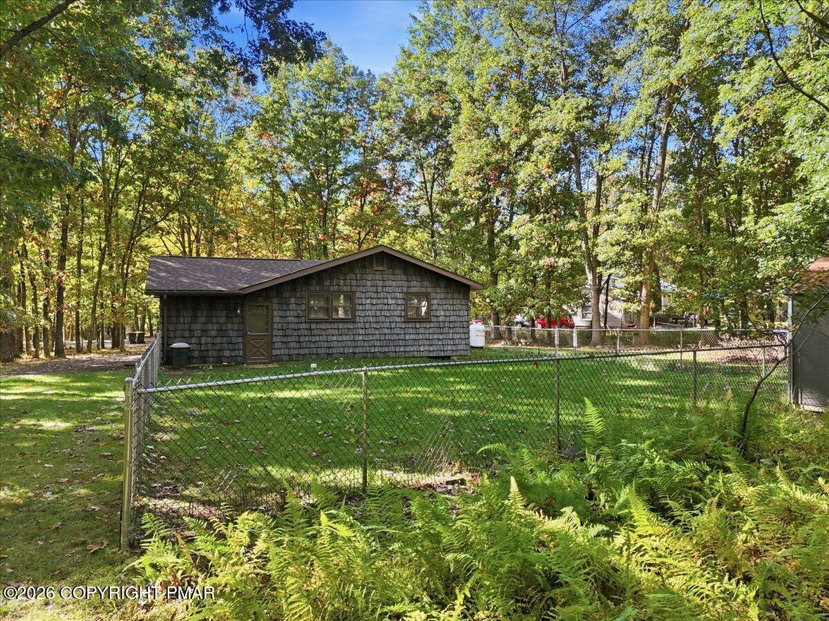 548 Adie Drive