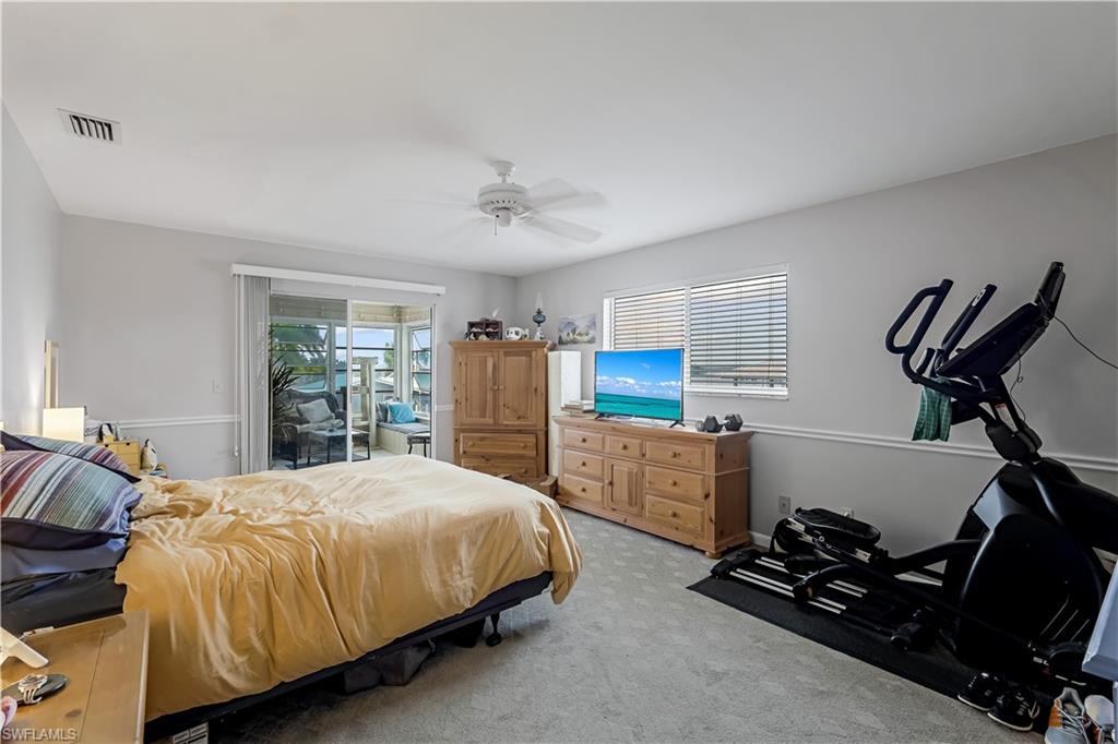 261 Egret ST