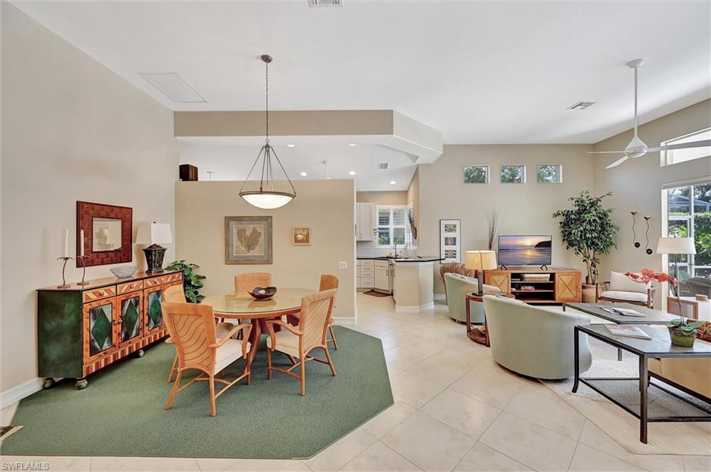 1805 Winding Oaks WAY