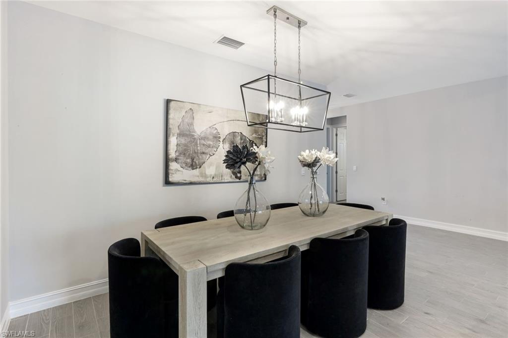 28086 Captiva Shell LOOP