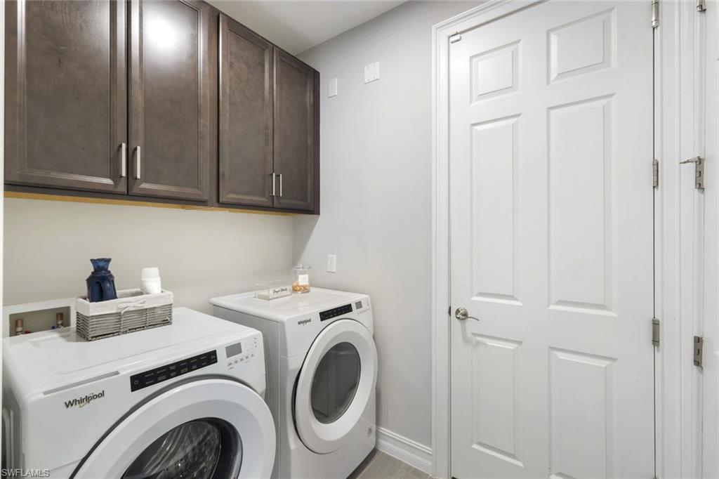 28086 Captiva Shell LOOP